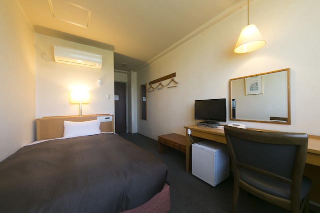 ビジネスホテルこさなぎ