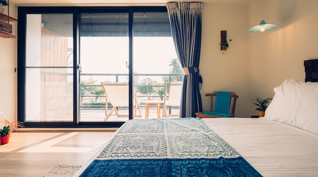 ハク ビーチ デイズ イン (南湾。白旅居)