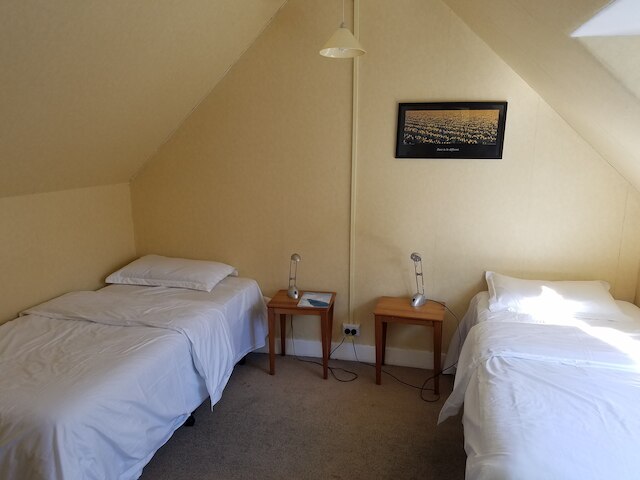 スタッフォード ゲーブルズ ホステル