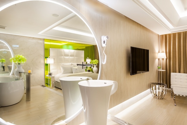 シックス スター モーテル - 桃園 (六星旅館桃園館)