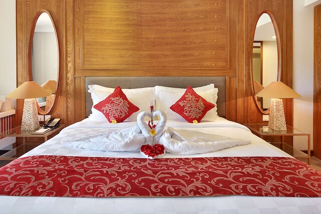 ロイヤル チューリップ スプリングヒル リゾート  ジンバラン