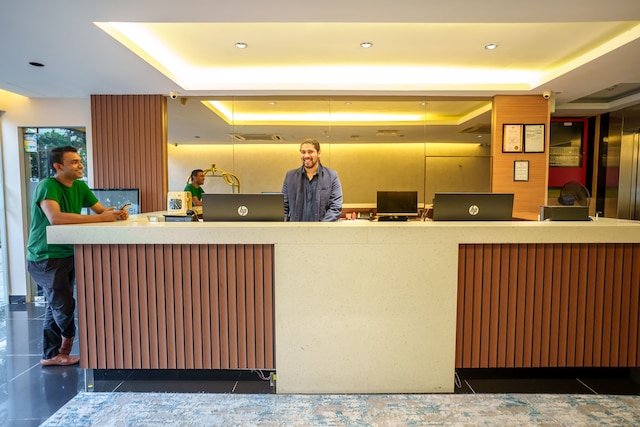 アラクシス ホテル