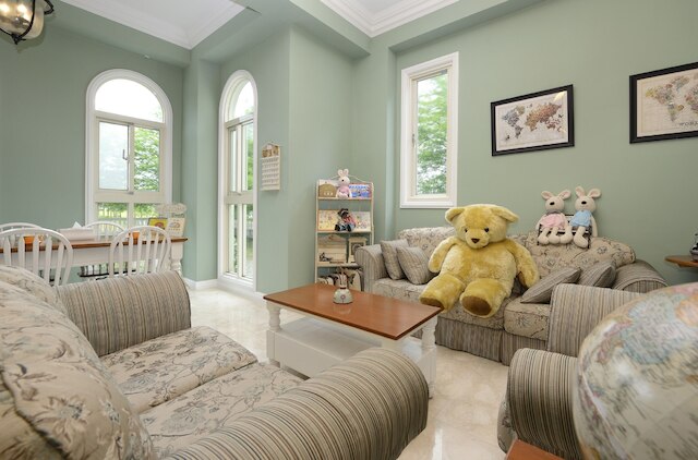 ダンシング バタフライ スライド ファミリー イン (蝶舞境安・宜蘭羅東溜滑梯親子民宿)