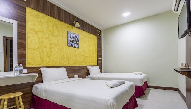 ゴールデン ナイト ホテル