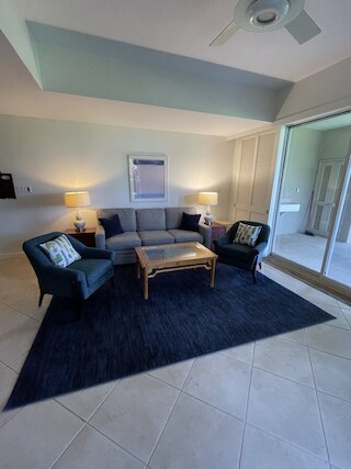 ビスタ ワイコロア E-105  2 ベッドルーム コンド バイ レッドオーニング