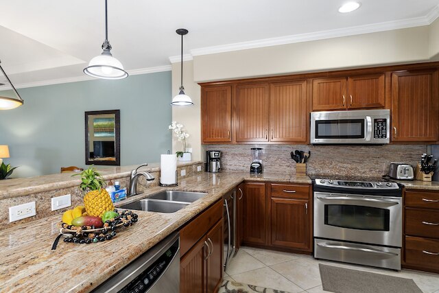 ワイコロア ビーチ ズ H32  2 ベッドルーム コンド バイ レッドオーニング