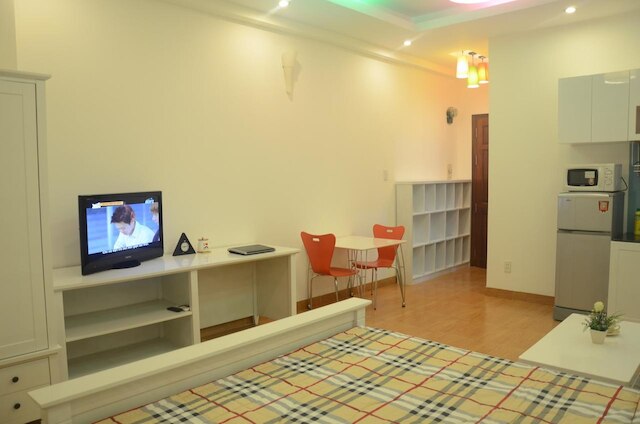 スマイリー アパートメント 3