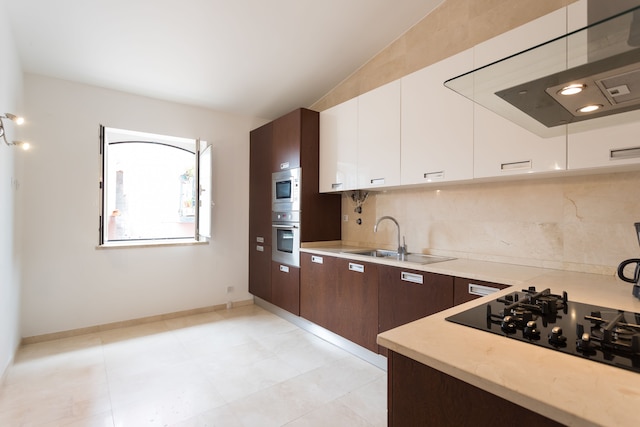 アルファマ モダン 2 ベッドルーム アパートメント ウィズ リバー ビュー アンド パーキング - バイ LU ホリデイズ