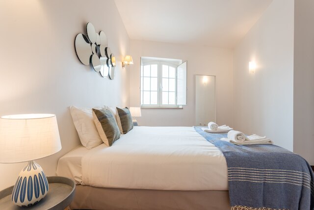 アルファマ モダン 2 ベッドルーム アパートメント ウィズ リバー ビュー アンド パーキング - バイ LU ホリデイズ