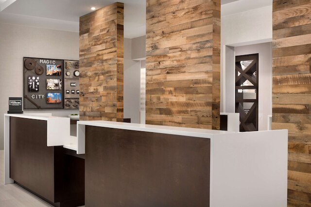 ホーム 2 スイーツ バイ ヒルトン バーミンガム ダウンタウン