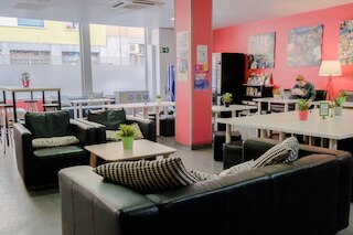 ハロー BCN ホステル