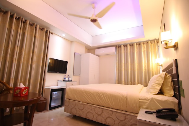 ホテル シュクタラ