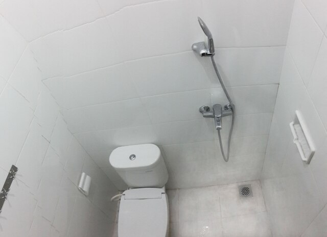 クブ B ダウー ホームステイ