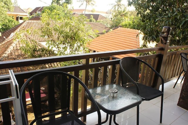 クブ B ダウー ホームステイ