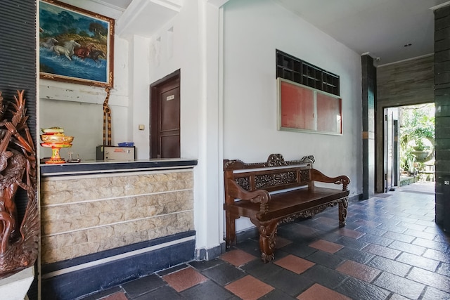 デナイズ・ゲストハウス・ジンバラン