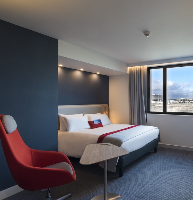 ホリデイ イン エクスプレス パリ - CDG エアポート by IHG