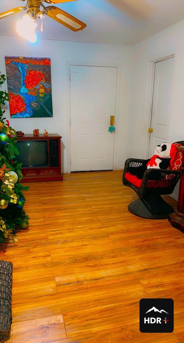 ザ イエロー ペントハウス