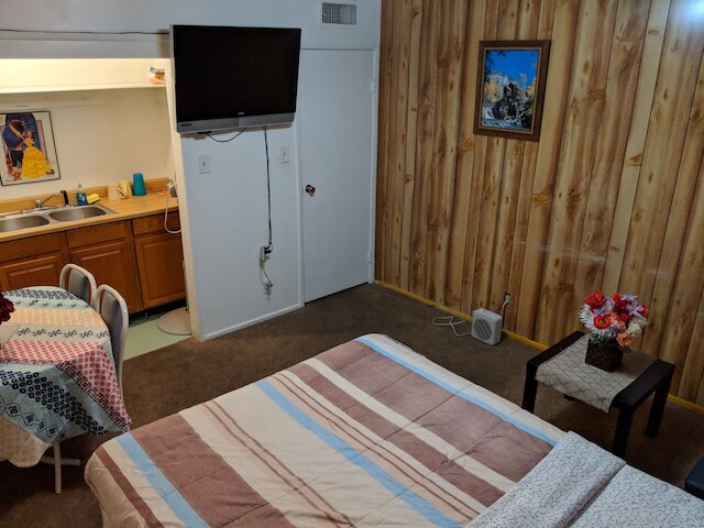 ザ イエロー ペントハウス