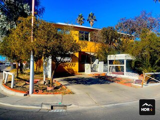 ザ イエロー ペントハウス