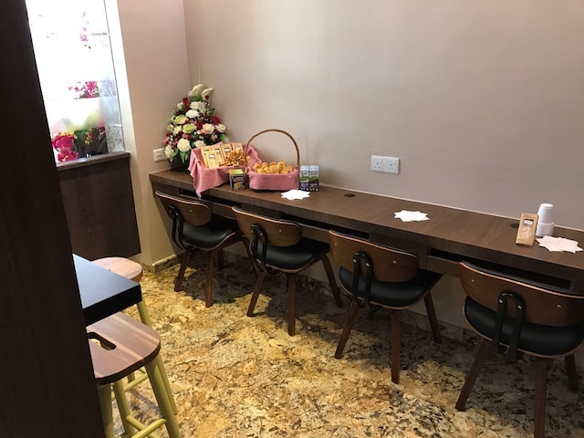 ノヴァ ホテル ミリ