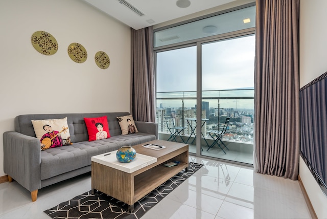 ホアスン ブティック アパートメント - ヴィンホームズ セントラル パーク