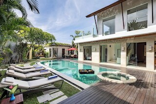 ラグジュアリー ヴィラ ベル