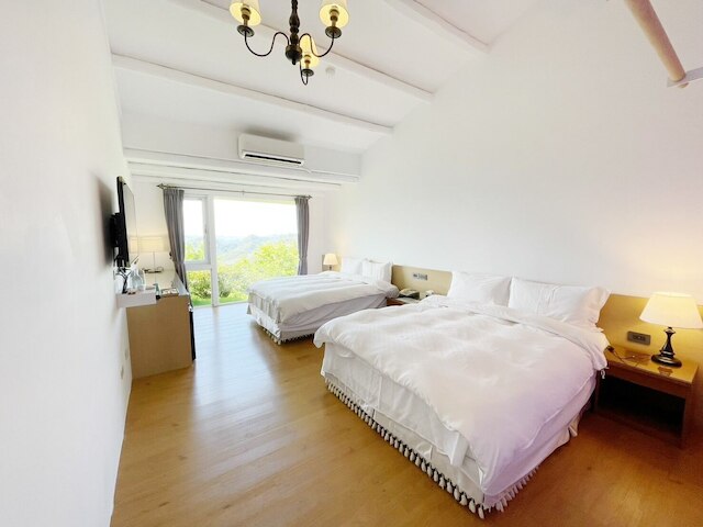 阿里山ティー ガーデン (阿里山茶香花園南歐風民宿)