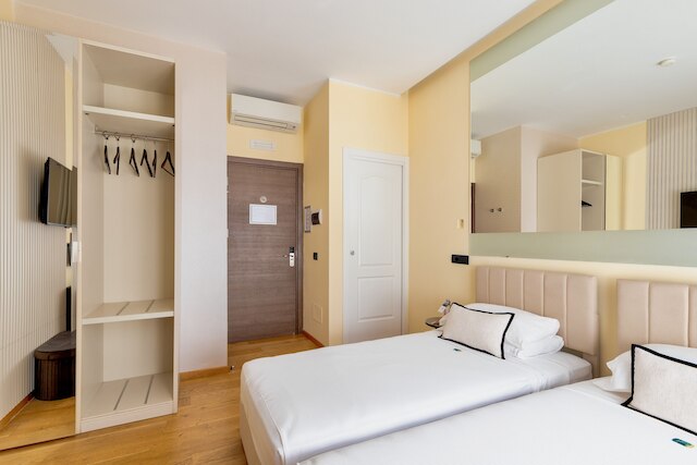 AH - ファッション ディストリクト