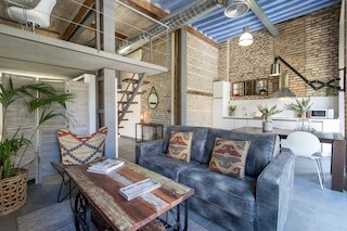 シェモアホームズ ロフト カテドラル