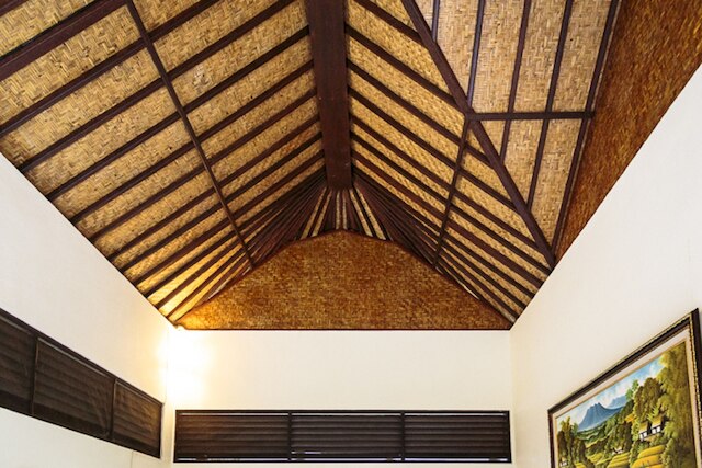 ムルニーズ ヴィラ ケロール