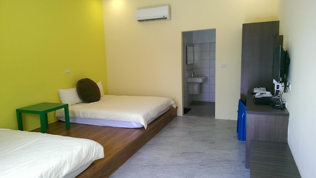 カントリー レーン ホステル (樂活水語民宿)