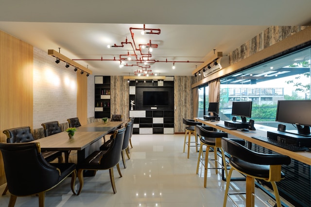 SiRi ラチャダ バンコク