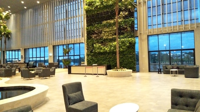 UCSI ホテル クチン