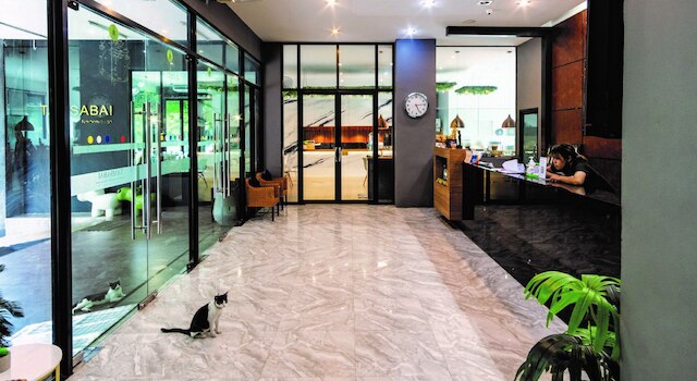 タンサバイ ホテル