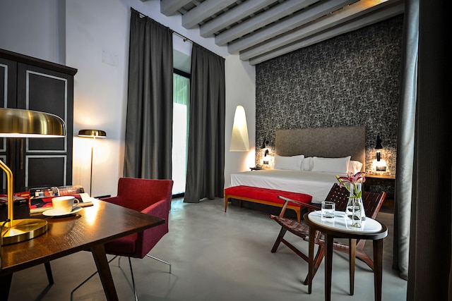 レガド アルカサル ホテル