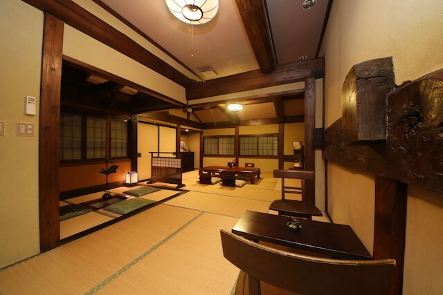 百年古民家 いろり宿 飛騨屋