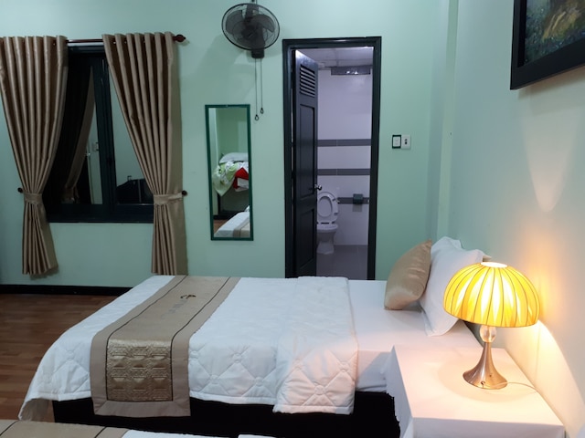 EMT ホームステイ フエ ベトナム