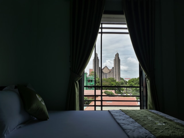 EMT ホームステイ フエ ベトナム