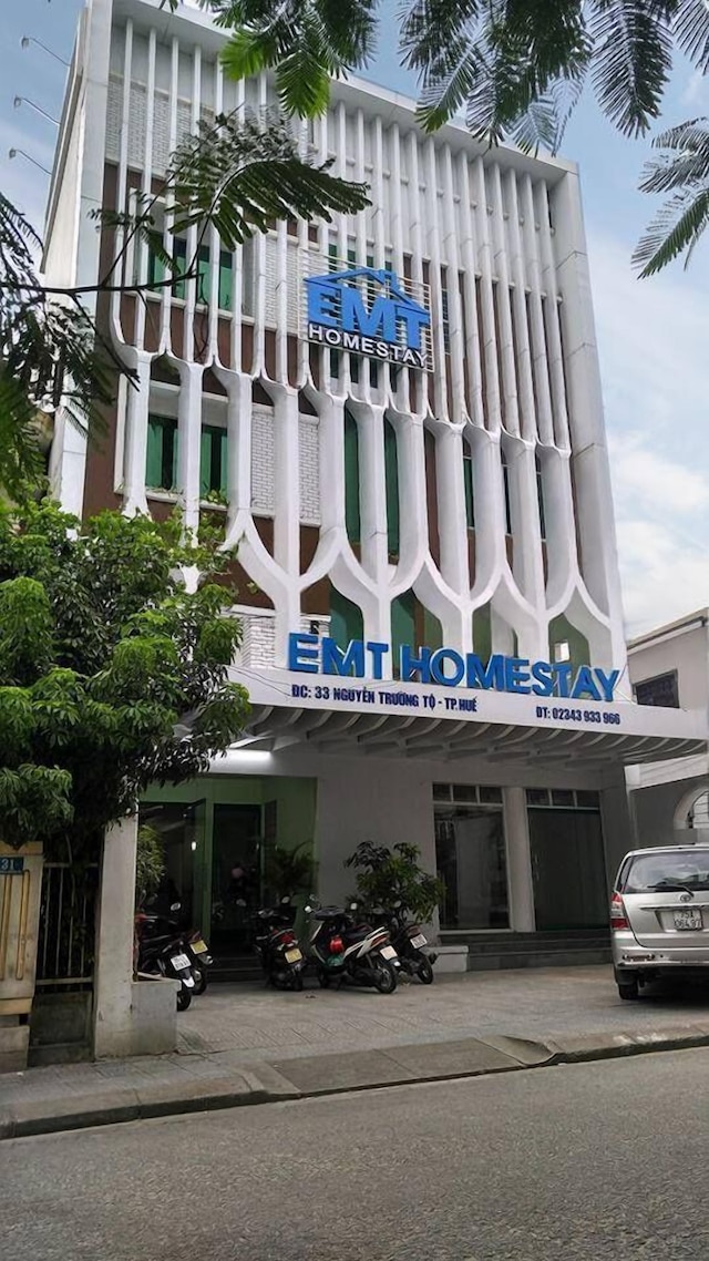 EMT ホームステイ フエ ベトナム