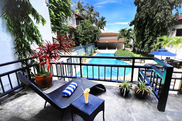 アウト オブ ザ ブルー リゾート