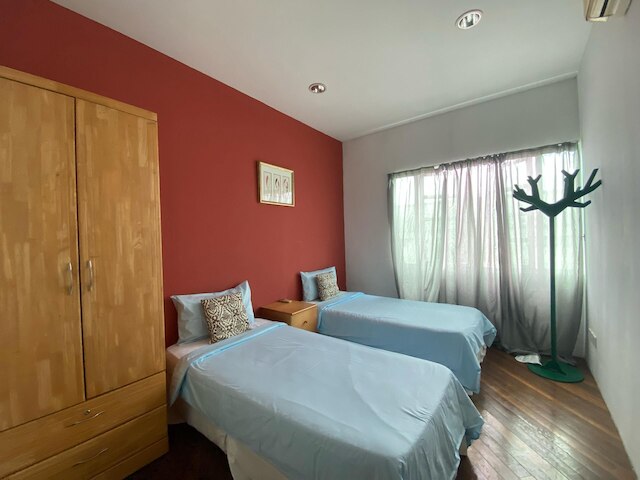 ウェスバリー アパートメンツ