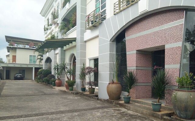 ウェスバリー アパートメンツ