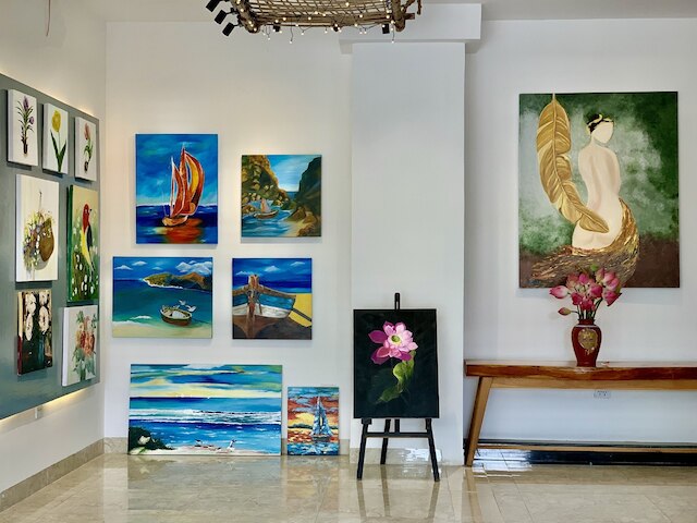 カヴィラ ホテル & アパートメント