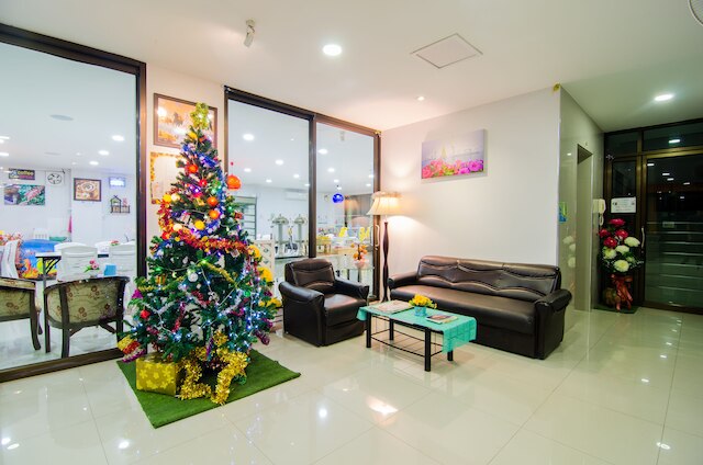 サバイ ベスト ホテル パヤオ