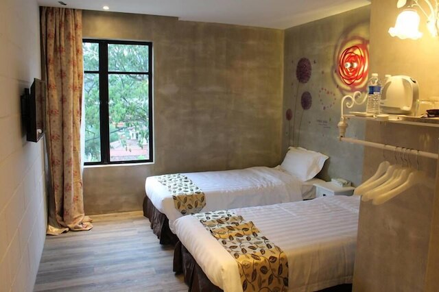 ジャスト イン ホテル