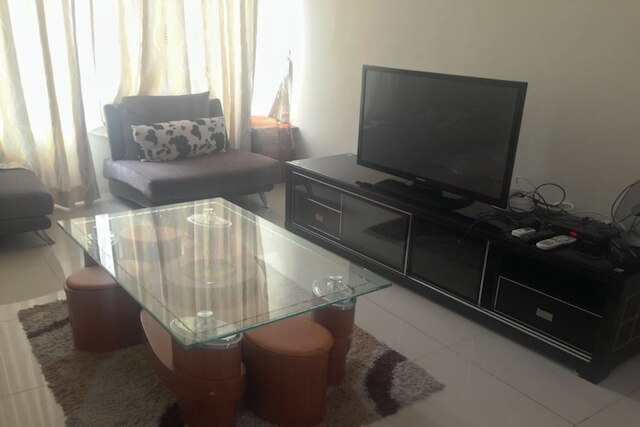 ロイヤル アパートメンツ アット タラゴン KL