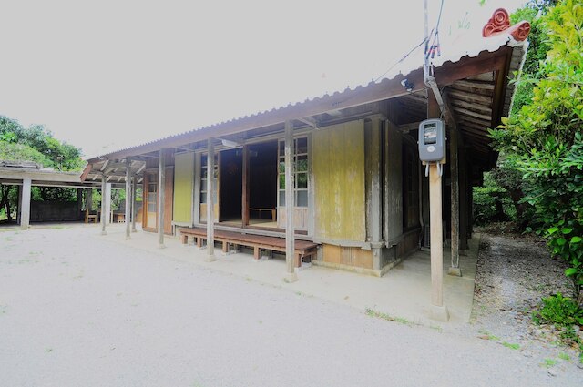 沖縄古民家宿 まきや とくすけやー