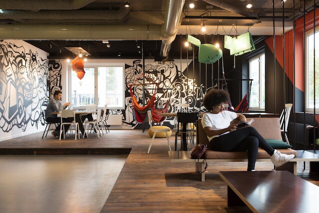 ビア アムステルダム - ホステル