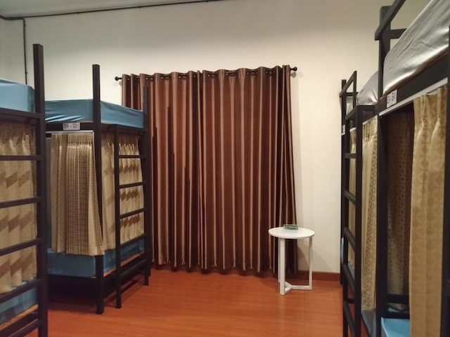 ウィー パクチョン ホステル