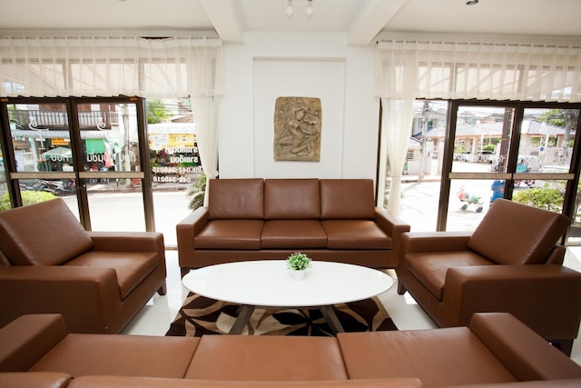 トップホステル